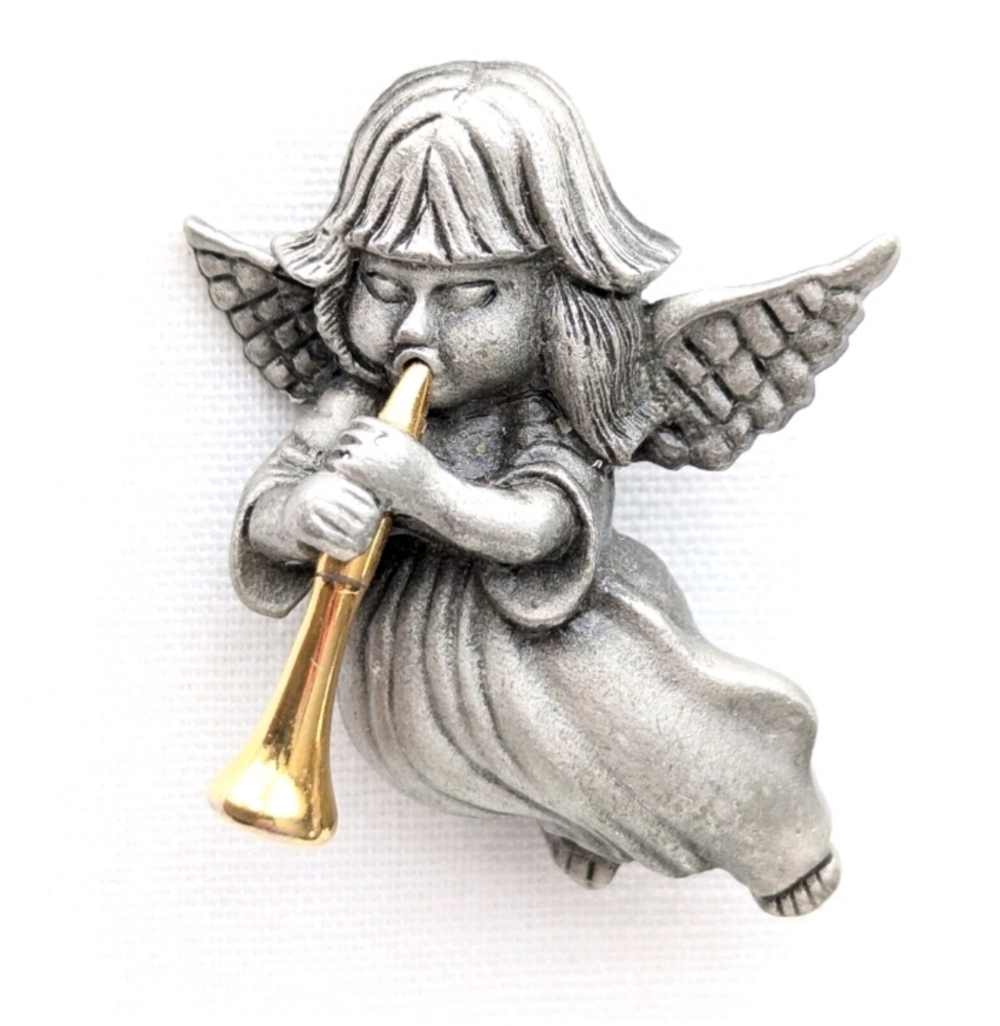 Vintage Daria Flying Angel Pin Brooch Pewter Gold-Tone Trumpet Pin Clasp 1.25"